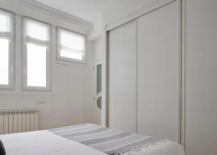 Always Easy I Bidea * San Sebastián