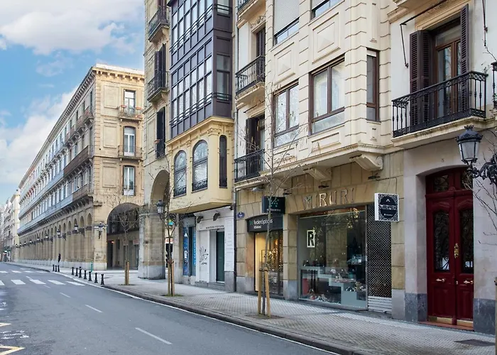 Always Easy I Bidea * San Sebastian