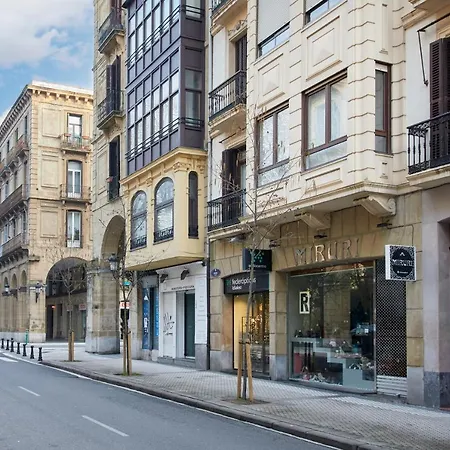 Always Easy I Bidea * San Sebastian